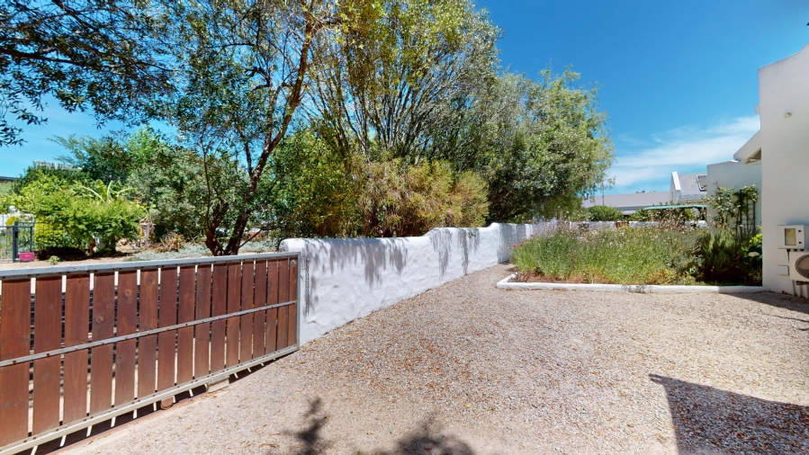 5 Bedroom Property for Sale in Stanford Western Cape